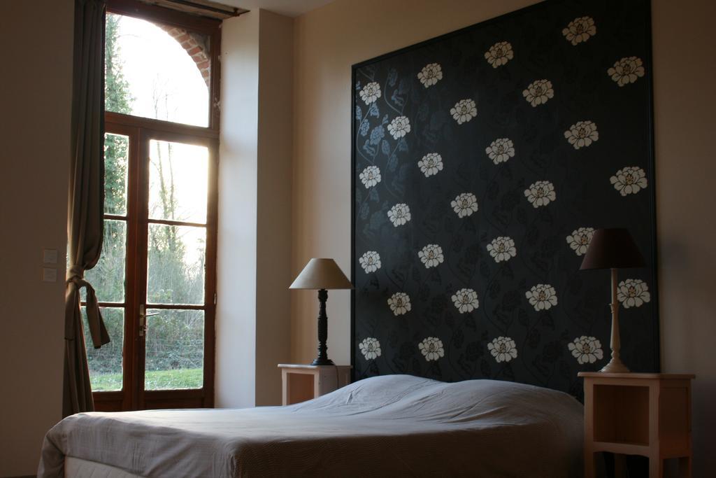 B&B Le Logis De Bois Renard Saint-Laurent-Nouan Стая снимка
